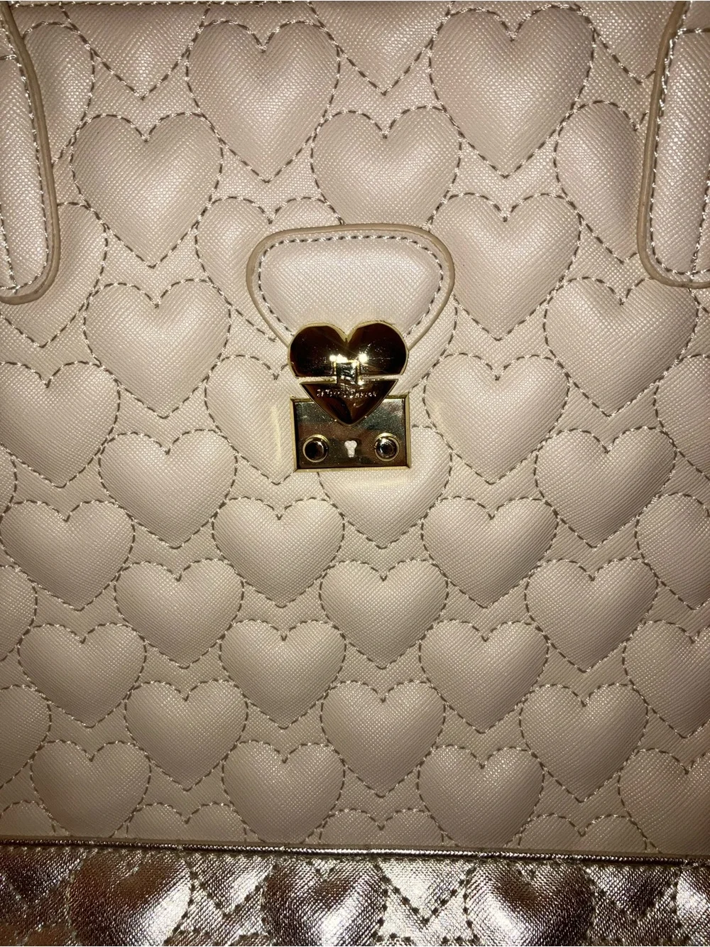 Betsy Johnson-NEW Cream and Gold Heart-Quilted Tote 18x15